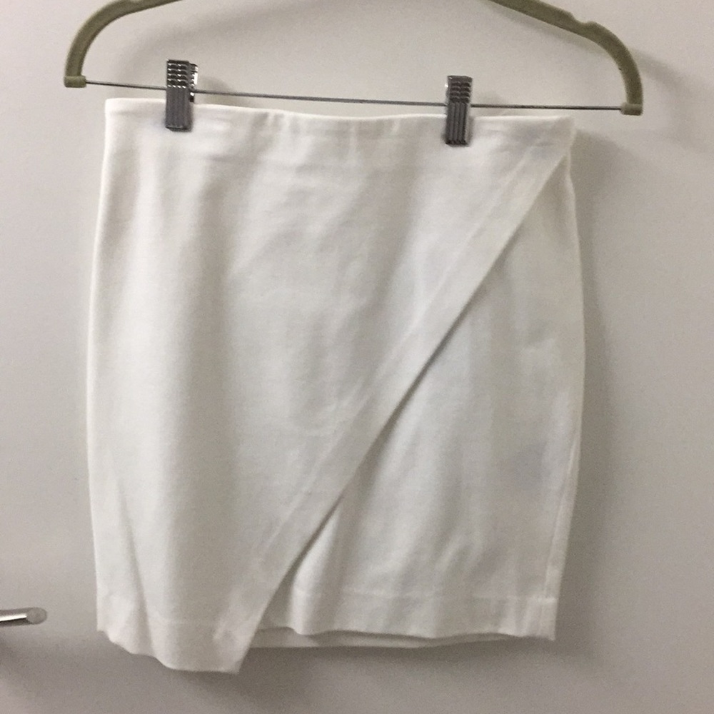 Banana Republic White Skirt NWT